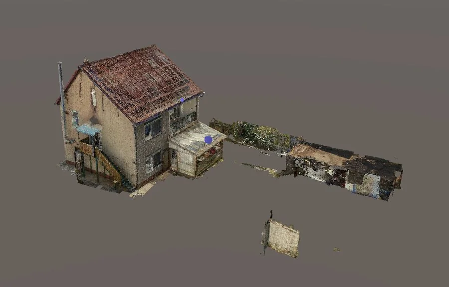 The same scan with the garden removed: the house and a separate outbuilding remain.